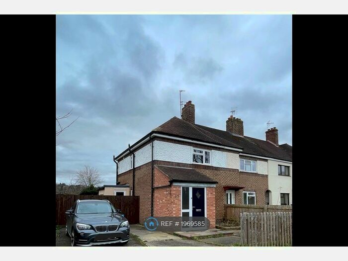 2 Bedroom End Of Terrace House To Rent In Clyde Crescent, Cheltenham, GL52