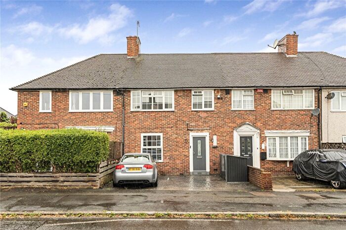 3 Bedroom Terraced House For Sale In Crutchley Road, London, SE6