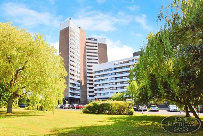 2 Bedroom Apartment For Sale In Montagu Court, Newcastle Upon Tyne, NE3