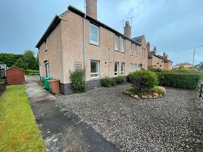 2 Bedroom Flat To Rent In St. Nicholas Street, St. Andrews, KY16