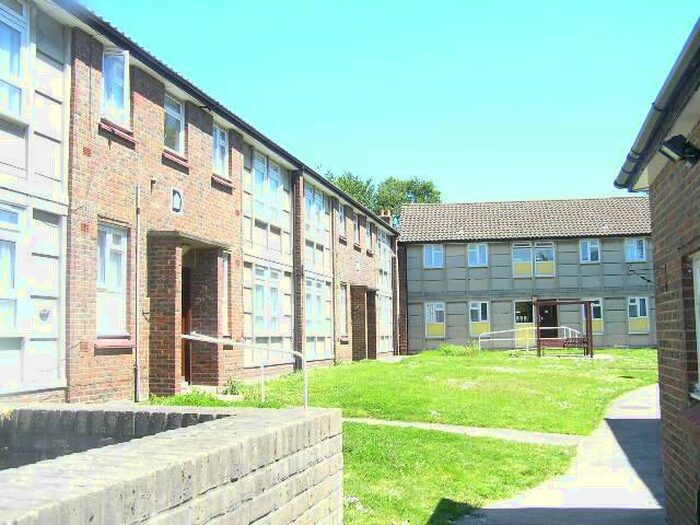 1 Bedroom Flat To Rent In High Street, DA1
