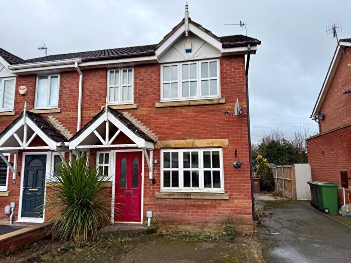 3 Bedroom Semi Detached House For Sale In Dorchester Park, Prenton, Merseyside, CH43