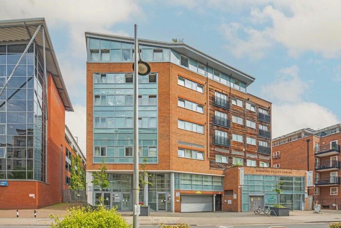 2 Bedroom Flat To Rent In Skerne Road, Kingston Upon Thames, KT2