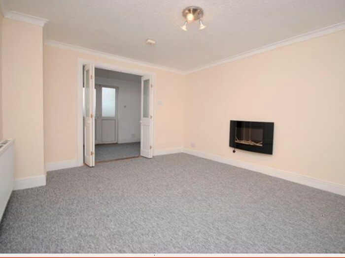 2 Bedroom Terraced House To Rent In Loudonhill Avenue, Hamilton, ML3