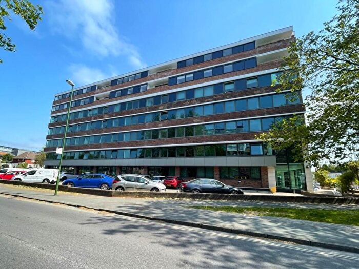 1 Bedroom Flat To Rent In Burrell Road, Haywards Heath, RH16