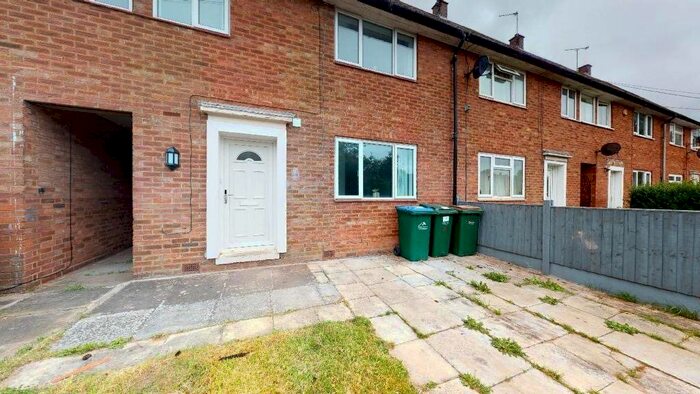 4 Bedroom Semi-Detached House To Rent In Prior Deram Walk, Canley, Coventry, CV4