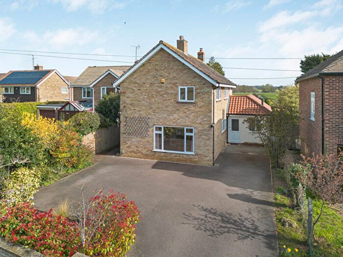4 Bedroom Detached House For Sale In Hauxton Road, Little Shelford, CB22