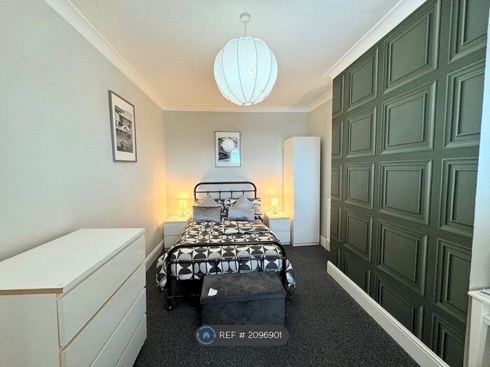 1 Bedroom Flat To Rent In Leigh Road, Eastleigh, SO50