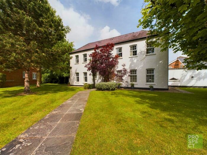 2 Bedroom Apartment To Rent In Warfield Chase, Oxfordshire Place, Bracknell, Berkshire, RG42