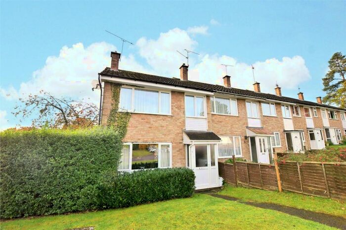 3 Bedroom House To Rent In Park Hill, Church Crookham, Fleet, Hampshire, GU52