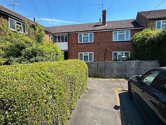 2 Bedroom Flat To Rent In Whitley Road, Henley-In-Arden, B95