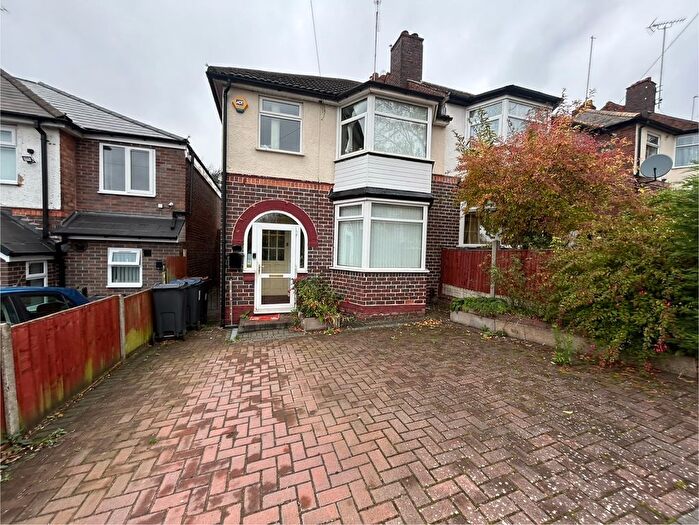 3 Bedroom Property To Rent In Lindridge Road, Erdington, Birmingham, B23