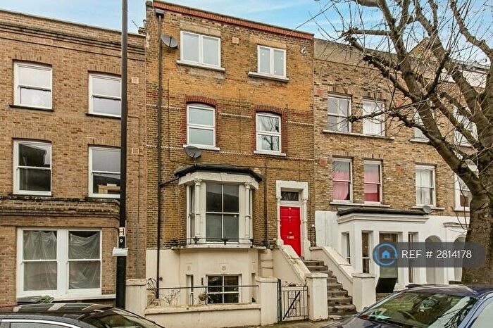 2 Bedroom Flat To Rent In Loveridge Road, London, NW6
