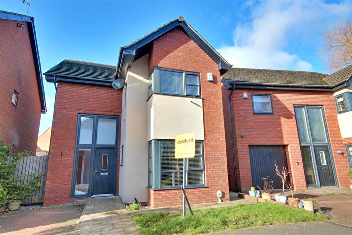 3 Bedroom Detached House For Sale In Brookholme, Beverley, HU17