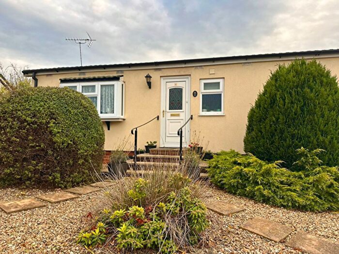 2 Bedroom Park Home For Sale In Devonia Park, Bradford On Tone, Taunton, TA4