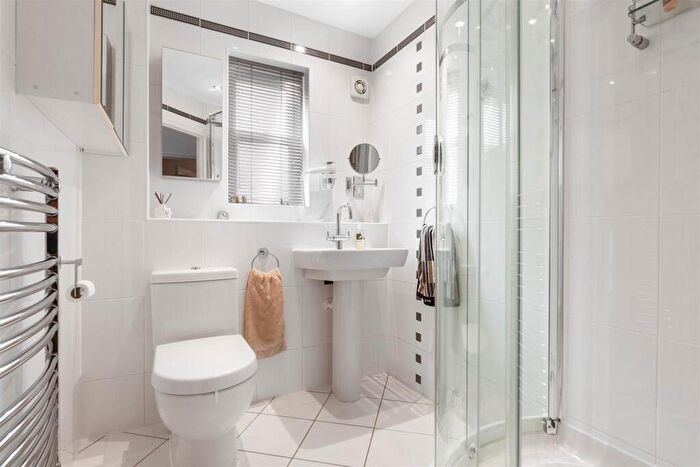 2 Bedroom Duplex For Sale In Warwick Road, Stratford-Upon-Avon, CV37