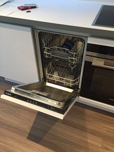 1 Bedroom Flat To Rent In Kingsland High Street, London, E8