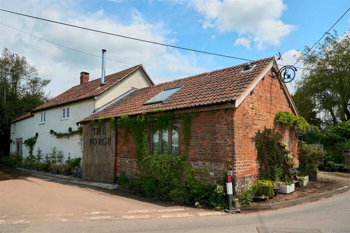 3 Bedroom Detached House For Sale In Colestocks, Honiton, Devon, EX14