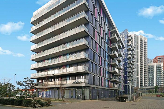 1 Bedroom Flat For Sale In Hatton Road, Wembley, Middlesex, HA0