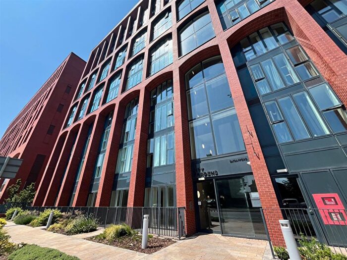 2 Bedroom Flat To Rent In City Gardens, B Spinners Way, Manchester, M15