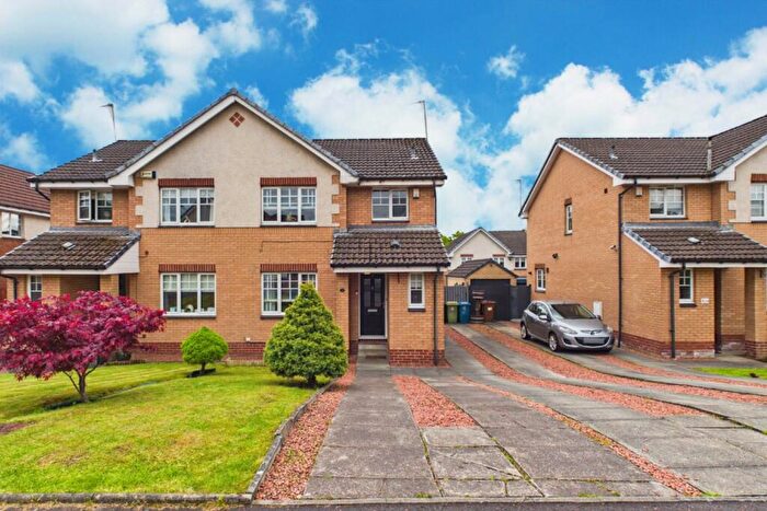 3 Bedroom Semi Detached House For Sale In Mount Lockhart, Uddingston, G71