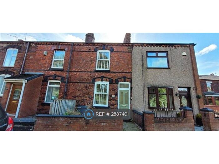 2 Bedroom Terraced House To Rent In Moss Lane, Platt Bridge, Wigan, WN2