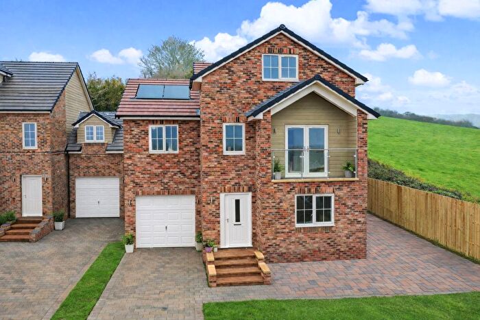 5 Bedroom Detached House For Sale In Grange View Road, Gedling, Nottingham, NG4