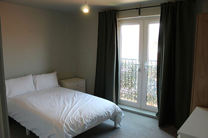 1 Bedroom Property To Rent In Diamond Drive, Didcot, OX11