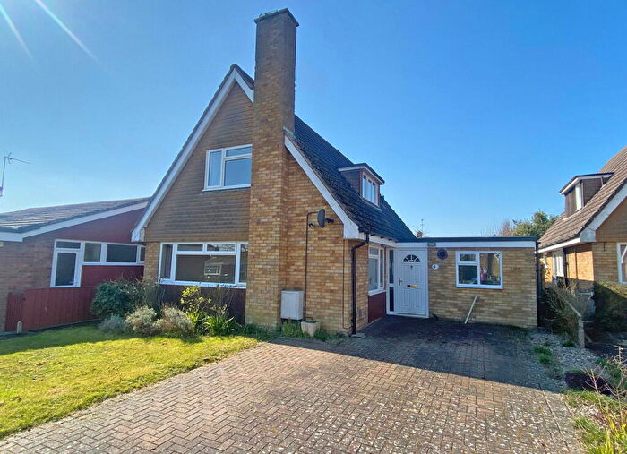 3 Bedroom Detached House For Sale In Norfolk Crescent, Framlingham, Suffolk, IP13