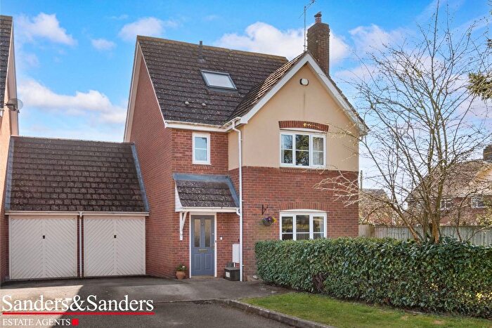 4 Bedroom Detached House For Sale In Priors Grange, Salford Priors, Evesham, WR11