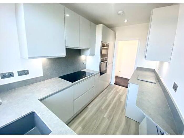 3 Bedroom Flat To Rent In Stobhill Road, Springburn, G21