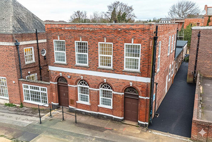 2 Bedroom Apartment For Sale In College Street, Rushden, NN10