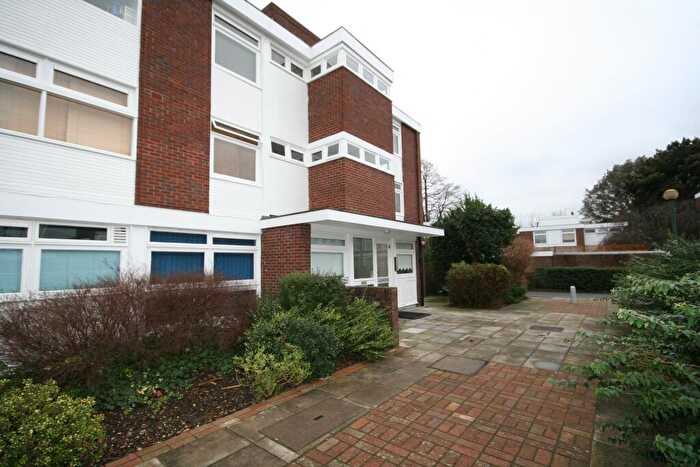 1 Bedroom Flat To Rent In Minerva Lodge, SE3