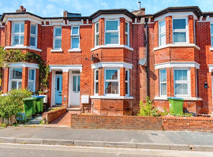 3 Bedroom Terraced House For Sale In Priory Road, Southampton, Hampshire, SO17