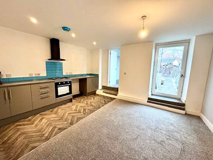 1 Bedroom Flat To Rent In Eldon Street North, Barnsley, S71