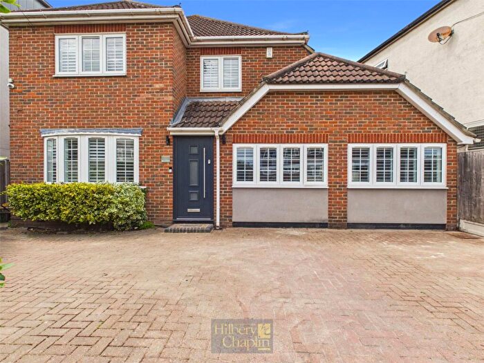 5 Bedroom Detached House For Sale In Thorndon Avenue, West Horndon, Brentwood, Essex, CM13