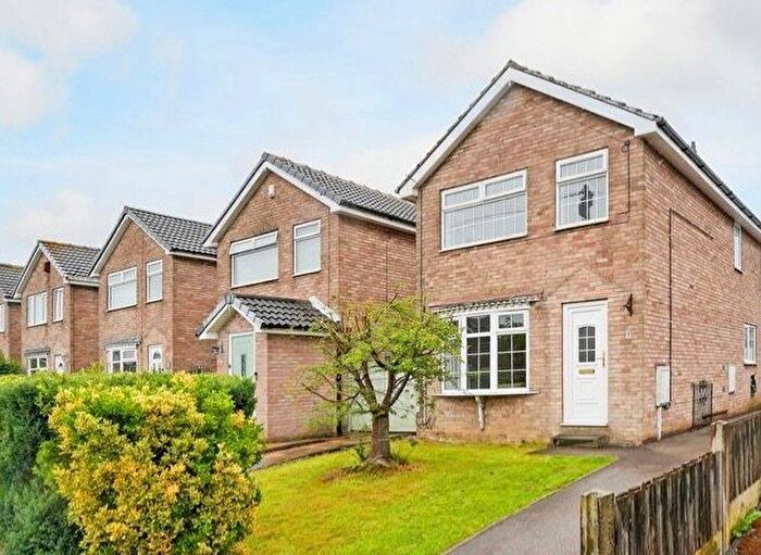3 Bedroom Detached House For Sale In Magna Close, Flanderwell, Rotherham, S66