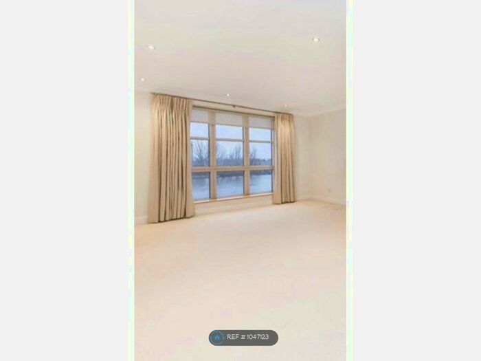 2 Bedroom Flat To Rent In Manbre Road, London, W6