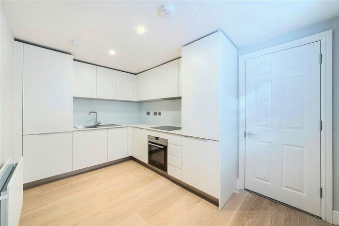 2 Bedroom Flat To Rent In Picton Place, Marylebone, W1U