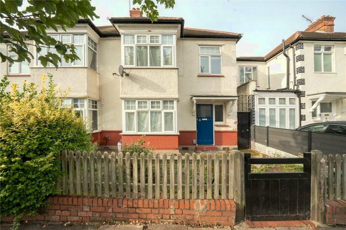 4 Bedroom House To Rent In Hanover Road, London, NW10