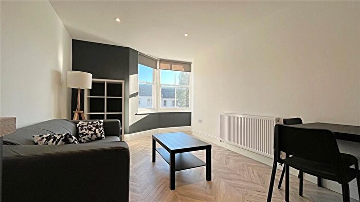 1 Bedroom Flat To Rent In Goldstone Villas, Hove, BN3