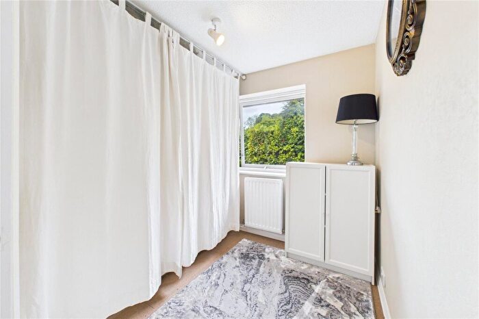 1 Bedroom Property To Rent In Medway Drive, Forest Row, East Sussex, RH18