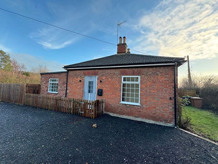 3 Bedroom Bungalow To Rent In March Road, Friday Bridge, Wisbech, PE14