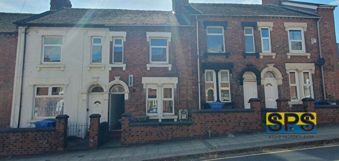 4 Bedroom Terraced House To Rent In Gilman Street, Stoke-On-Trent, ST1