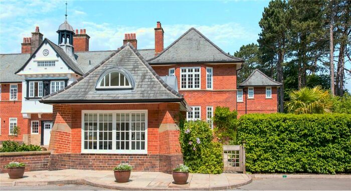 3 Bedroom Apartment For Sale In Ancoats Lane, Great Warford, Alderley Edge, Cheshire, SK9