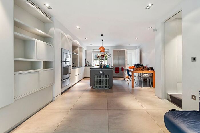 6 Bedroom Terraced House To Rent In St. Anns Terrace, St John's Wood, London, NW8