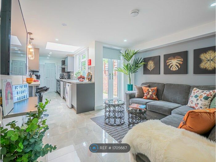 5 Bedroom Terraced House To Rent In Terry Road, Coventry, CV1