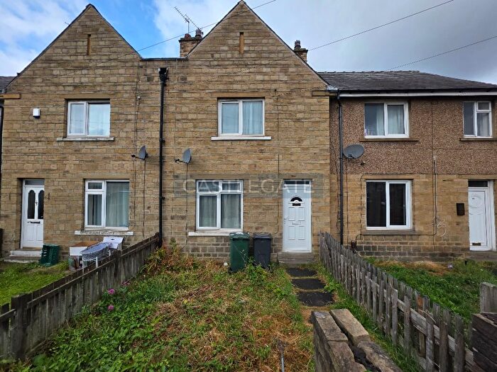2 Bedroom Terraced House To Rent In St. Andrews Road, Huddersfield, HD1