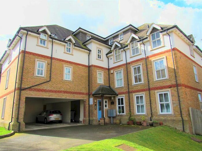 2 Bedroom Flat To Rent In Haydock Lodge, Church Paddock Court, Wallington, SM6