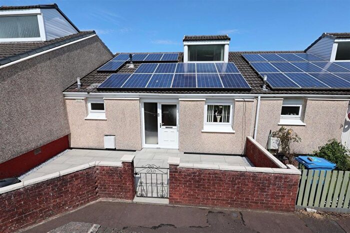 3 Bedroom Terraced House For Sale In Muirdykes Avenue, Port Glasgow, PA14